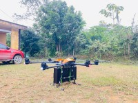 Liên đoàn Vật lý địa chất tích hợp thiết bị đo phổ gamma lên UAV. Ảnh: Linh Nguyễn
