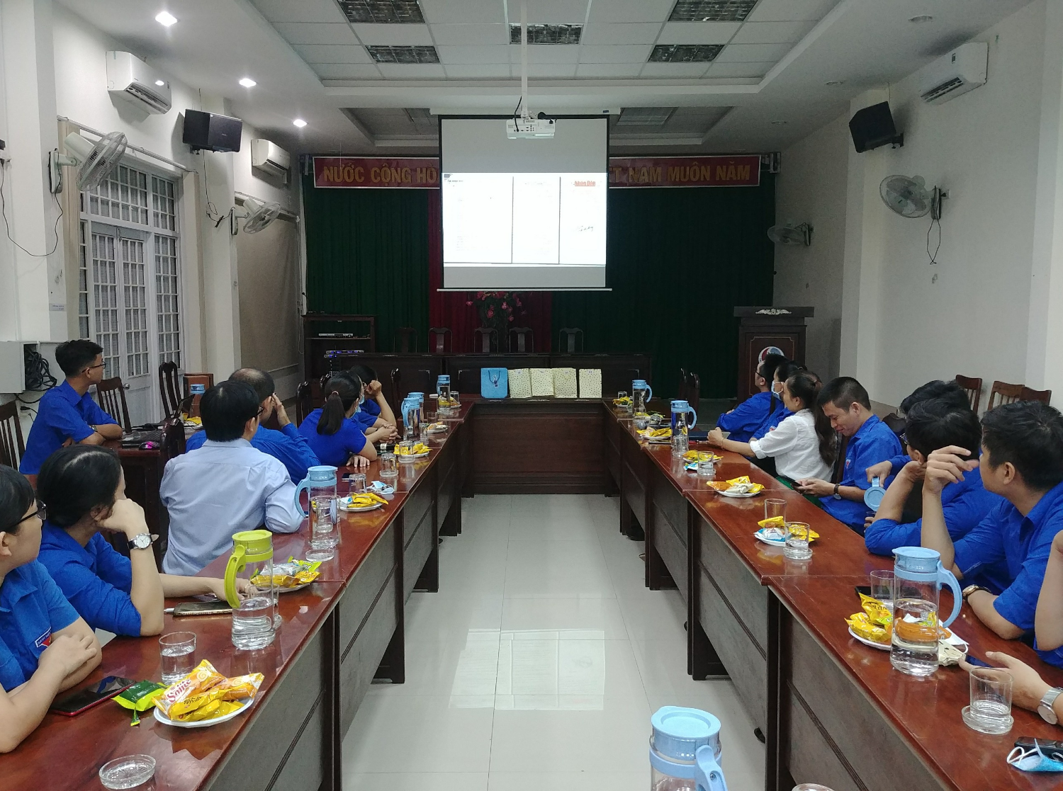 Ảnh: Toàn cảnh buổi sinh hoạt chuyên đề