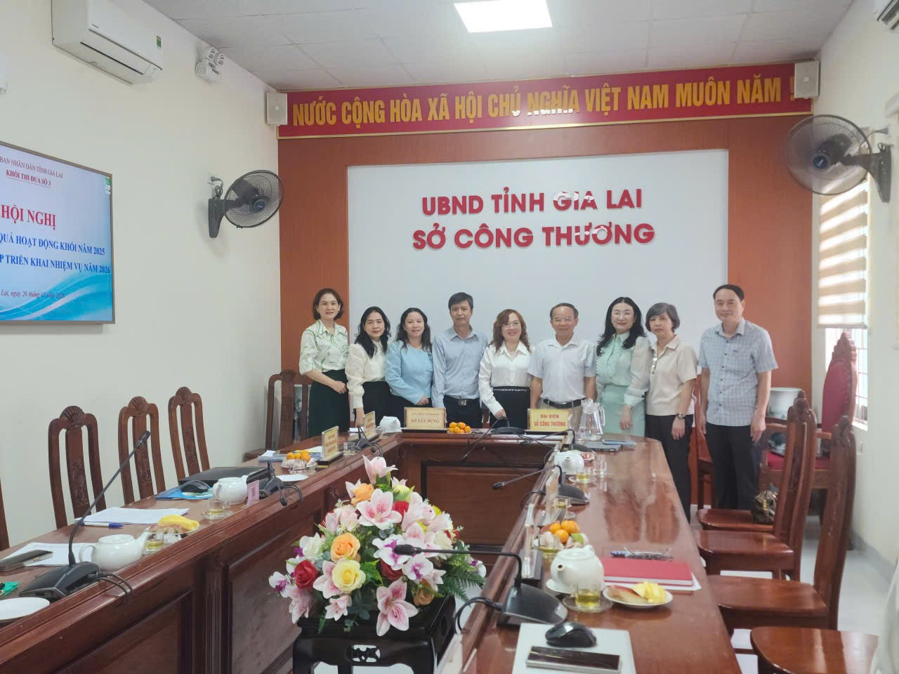 08 đơn vị thành viên Khối thi đua số 3
